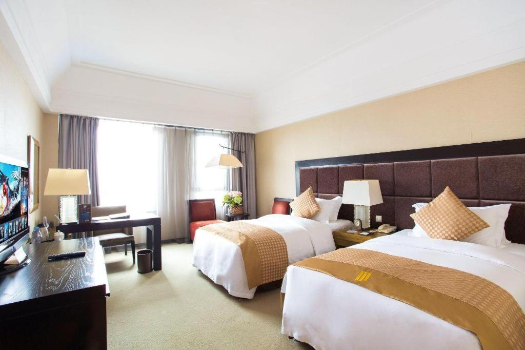 Shenyang Haiyun Jinjiang International Hotel Exterior photo