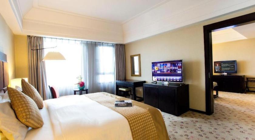 Shenyang Haiyun Jinjiang International Hotel Exterior photo
