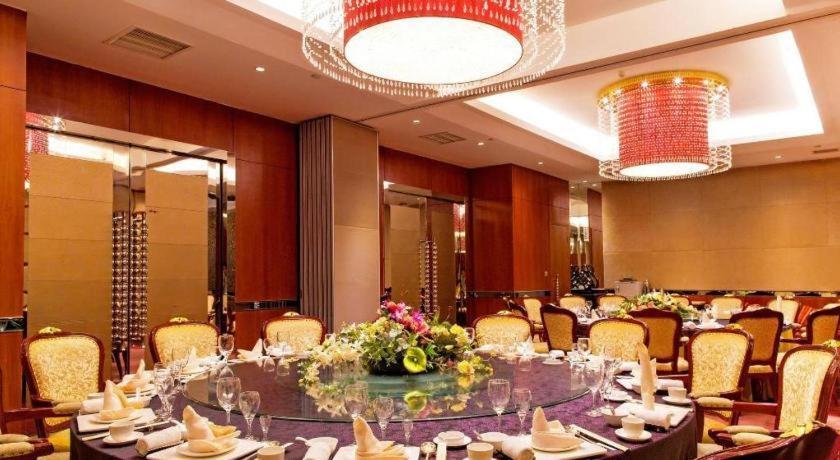 Shenyang Haiyun Jinjiang International Hotel Exterior photo